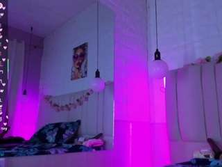 anisha-zambrano webcam