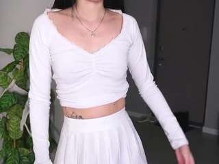 Live webcam model bombaleylo on Soda Cams