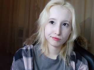 Live webcam model corrinebeshears on Soda Cams