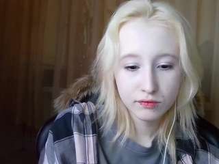 Live webcam model corrinebeshears on Soda Cams