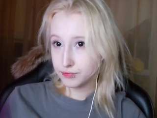 Live webcam model corrinebeshears on Soda Cams