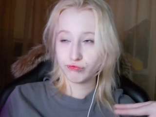 Live webcam model corrinebeshears on Soda Cams