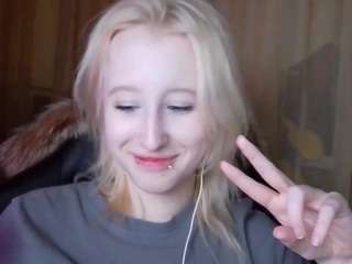 Live webcam model corrinebeshears on Soda Cams