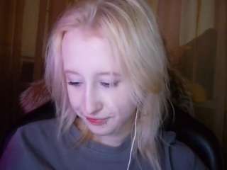 Live webcam model corrinebeshears on Soda Cams