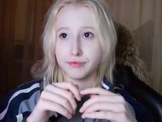 Live webcam model corrinebeshears on Soda Cams