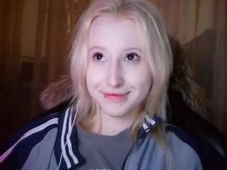 Live webcam model corrinebeshears on Soda Cams