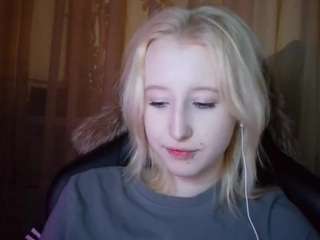 Live webcam model corrinebeshears on Soda Cams