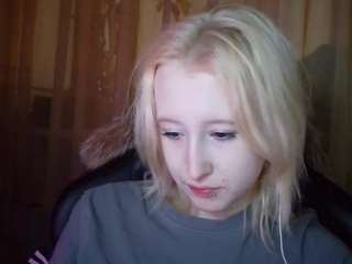 Live webcam model corrinebeshears on Soda Cams