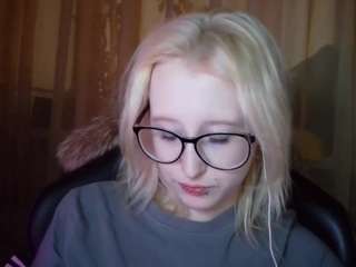 Live webcam model corrinebeshears on Soda Cams