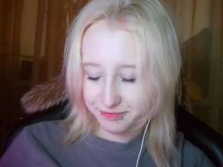 Live webcam model corrinebeshears on Soda Cams