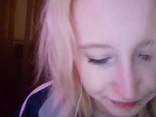 Live webcam model corrinebeshears on Soda Cams