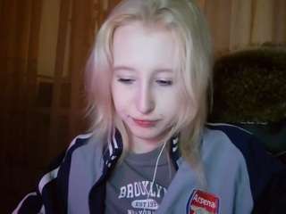 Live webcam model corrinebeshears on Soda Cams