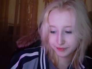 Live webcam model corrinebeshears on Soda Cams