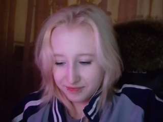 Live webcam model corrinebeshears on Soda Cams