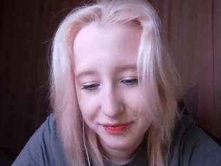 Live webcam model corrinebeshears on Soda Cams