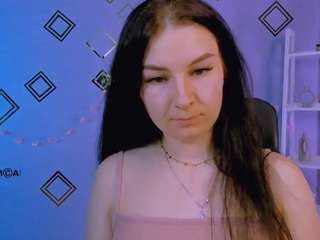 Questo modello è in diretta ora. dina-bloom