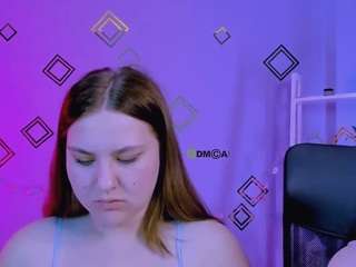 Model ini sedang live sekarang. dina-bloom