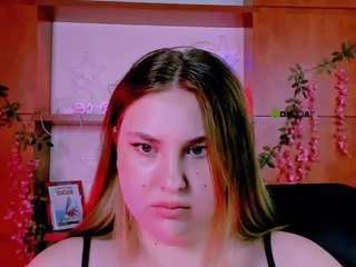 dina-bloom