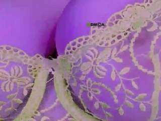 dina-bloom