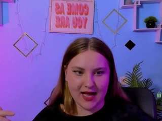dina-bloom