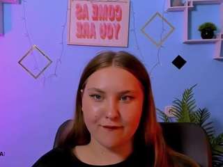 dina-bloom