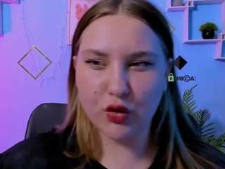 dina-bloom