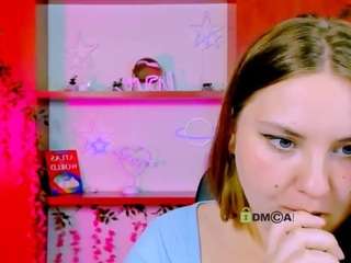 dina-bloom
