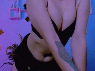 dina-bloom