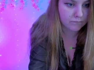 dina-bloom Sex Cam Show