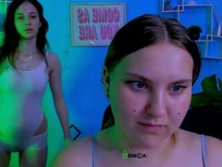 dina-bloom Sex Cam Show