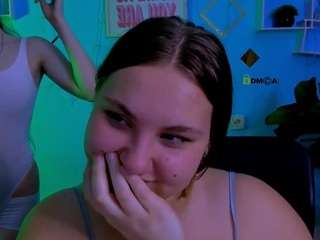 dina-bloom Sex Cam Show