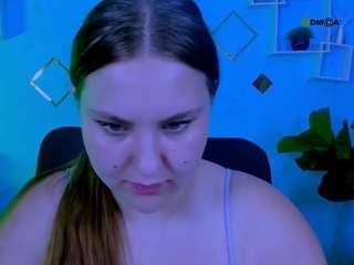 dina-bloom Sex Cam Show