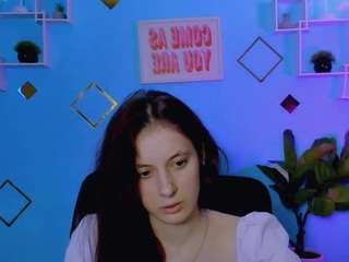 dina-bloom