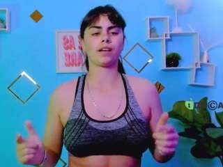 dina-bloom live webcam show