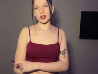 dorijuell's CamSoda show and profile