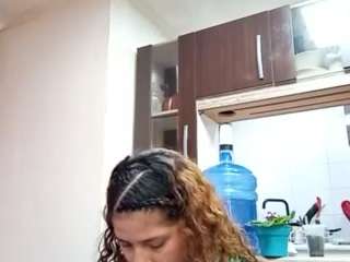 emilycm live webcam show