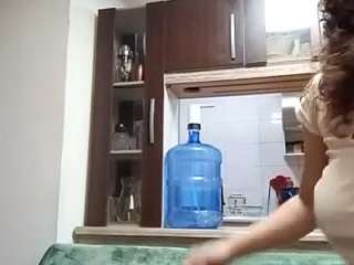 EmilyCM live cam preview