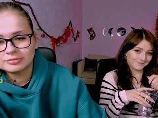 helen-shineee Live Webcam on CamSoda