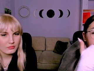 helen-shineee Live Webcam on CamSoda