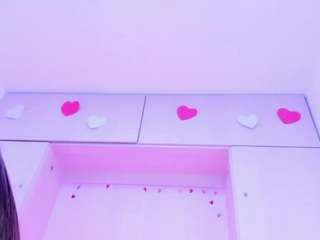 ivannaawest Live Webcam on CamSoda