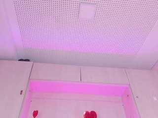 ivannaawest live cam profile