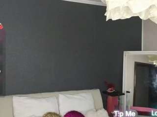 kenziekush Live Webcam on CamSoda