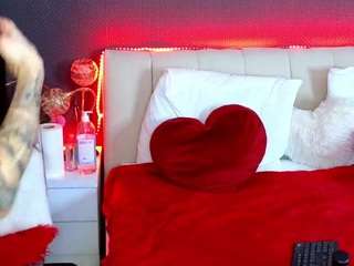 kenziekush Tattoo live webcam