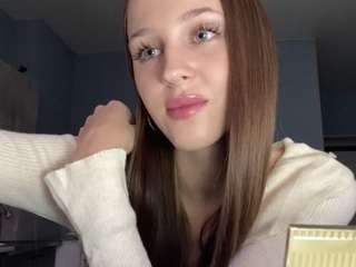 Live webcam model lakiadunkel on Soda Cams