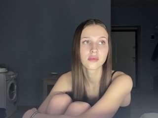 Live webcam model lakiadunkel on Soda Cams