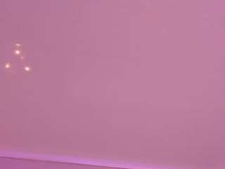 leahrouss Live Webcam on CamSoda