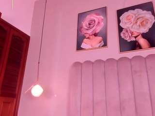 leahrouss live webcam show