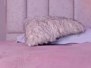LeahRouss live webcam show