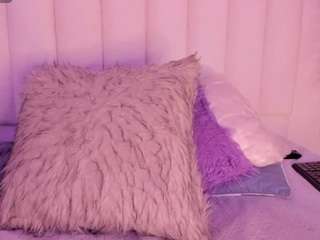 LeahRouss live webcam show