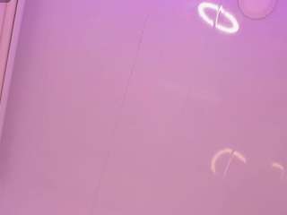 Leahrouss's cam show statistics and live stream